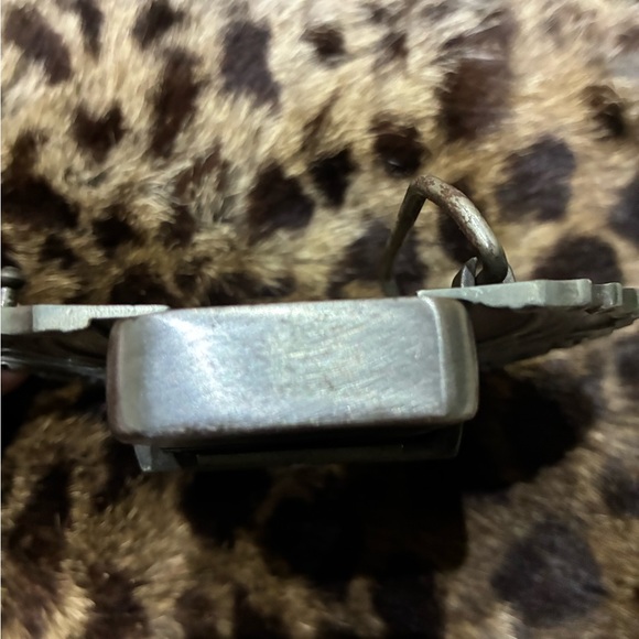 Flaming Iron Cross Chain Border Zippo Lighter Holder Belt Buckle +Zippo Lighter - Picture 6 of 8